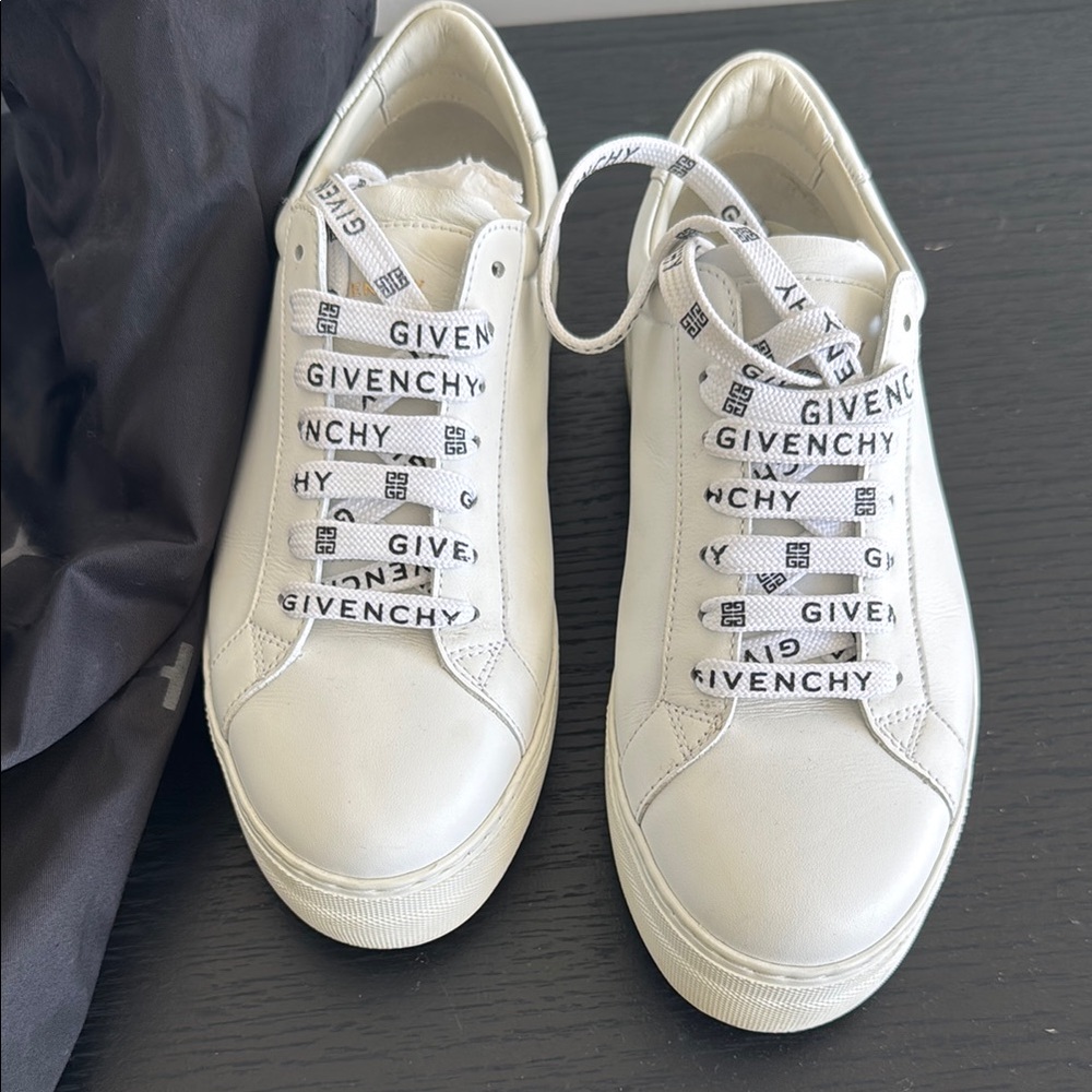 Givenchy White Sneakers with Logo Laces